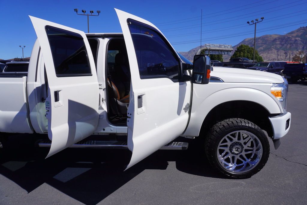 2015 Ford SUPER DUTY F-350 PLATINUM - 23078263 - 18