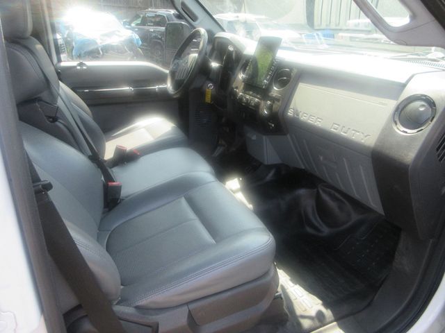 2015 Ford Super Duty F-350 DRW 4WD Crew Cab 172" Lariat - 23058356 - 15