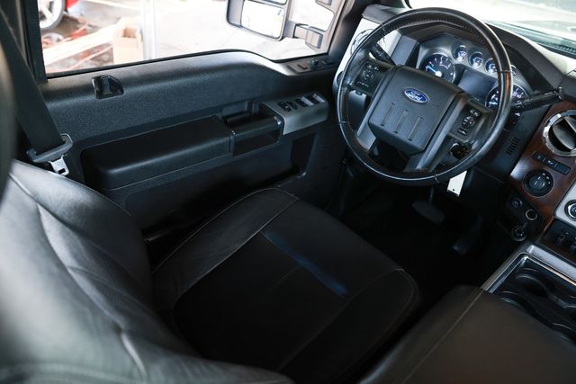 2015 Ford Super Duty F-350 SRW 4WD Crew Cab 172" Lariat - 22998704 - 22