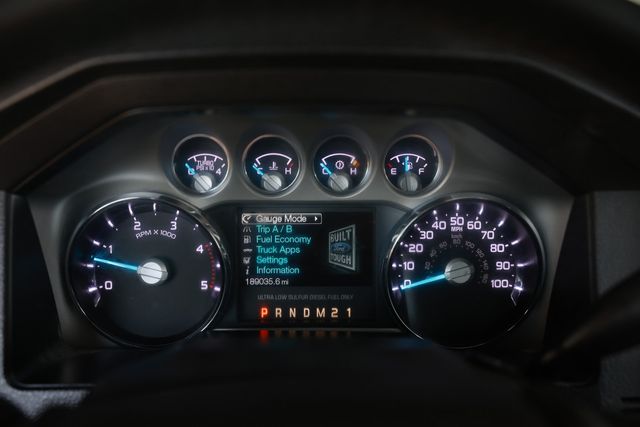 2015 Ford Super Duty F-350 SRW 4WD Crew Cab 172" Lariat - 22998704 - 34