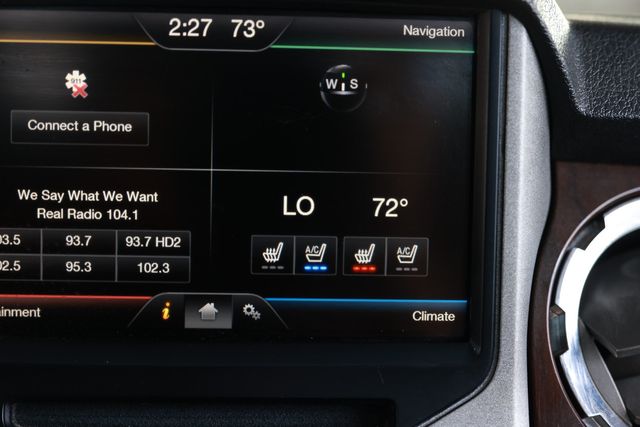 2015 Ford Super Duty F-350 SRW 4WD Crew Cab 172" Lariat - 22998704 - 38