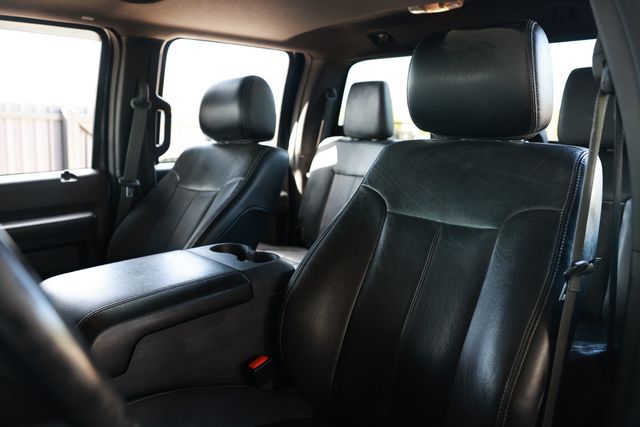 2015 Ford Super Duty F-350 SRW 4WD Crew Cab 172" Lariat - 22998704 - 8