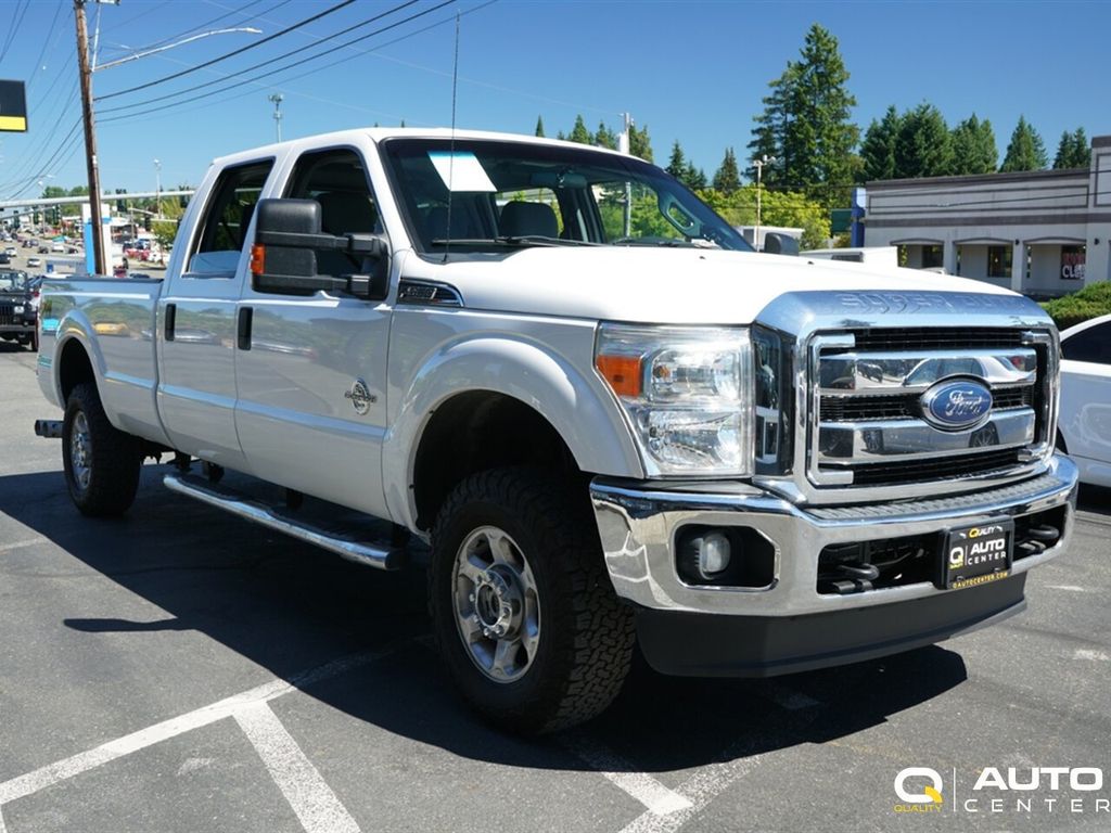 2015 Ford F-350 XLT photo 3