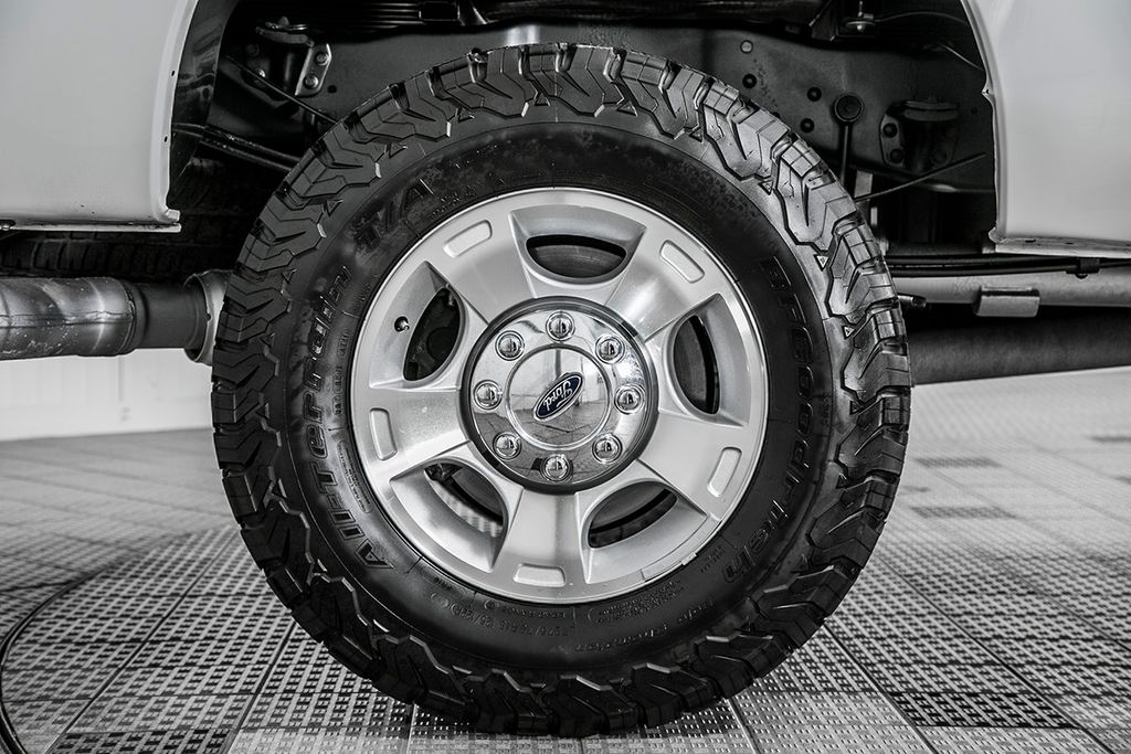 2015 Ford Super Duty F-350 SRW F350 CREW CAB XLT 4X4 * 6.7 POWERSTROKE * FX4 OFF ROAD * 8' BED - 17101340 - 16