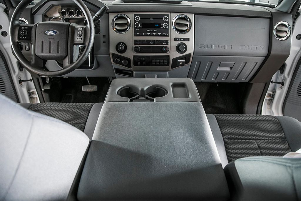 2015 Ford Super Duty F-350 SRW F350 CREW CAB XLT 4X4 * 6.7 POWERSTROKE * FX4 OFF ROAD * 8' BED - 17101340 - 18