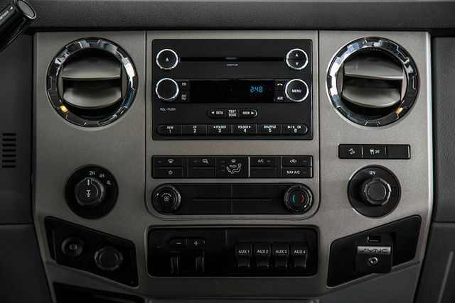 2015 Ford Super Duty F-350 SRW F350 CREW CAB XLT 4X4 * 6.7 POWERSTROKE * FX4 OFF ROAD * 8' BED - 17101340 - 19