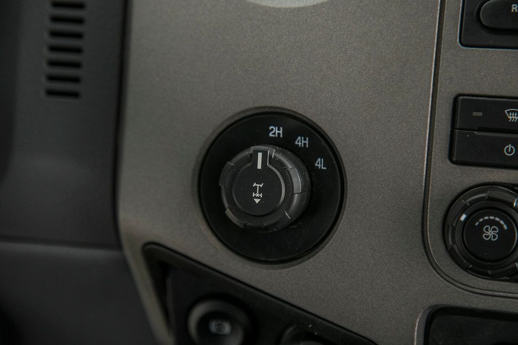 2015 Ford Super Duty F-350 SRW F350 CREW CAB XLT 4X4 * 6.7 POWERSTROKE * FX4 OFF ROAD * 8' BED - 17101340 - 20