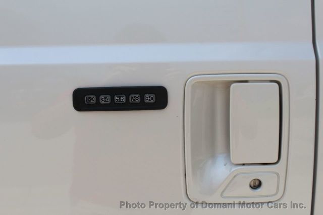 2015 Ford Super Duty F-350 SRW F350 SRW 4WD CREW CAB, CUSTOMIZED DIESEL  - 21386304 - 34