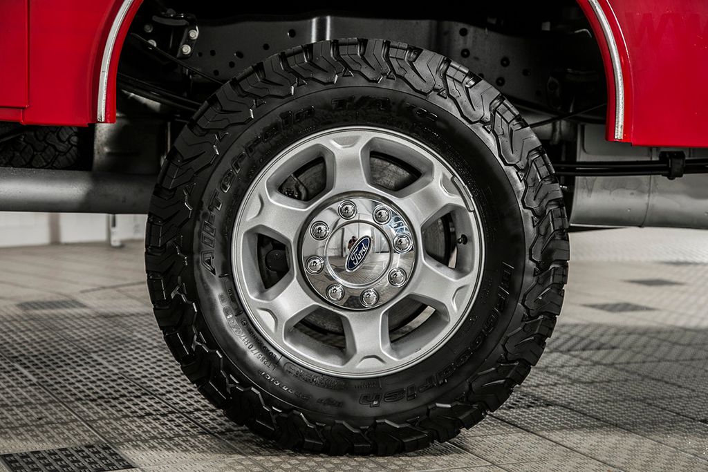 2015 Ford Super Duty F-350 SRW F350 SUPERCAB 4X4 * 6.2 V8 * READING KUV * LOCAL TRADE * 1 OWNER - 17121316 - 13