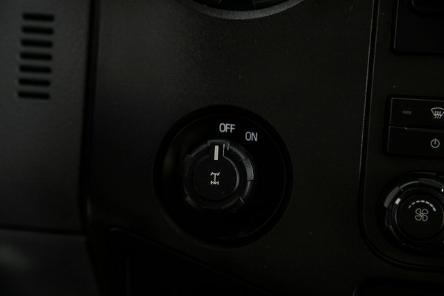 2015 Ford Super Duty F-350 SRW F350 SUPERCAB 4X4 * 6.2 V8 * READING KUV * LOCAL TRADE * 1 OWNER - 17121316 - 17