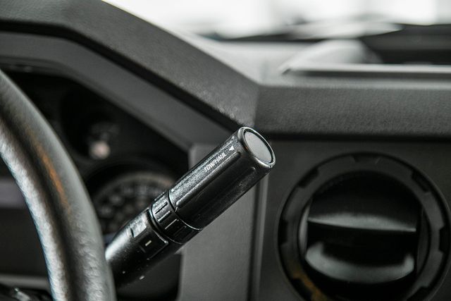 2015 Ford Super Duty F-350 SRW F350 SUPERCAB 4X4 * 6.2 V8 * READING KUV * LOCAL TRADE * 1 OWNER - 17121316 - 18