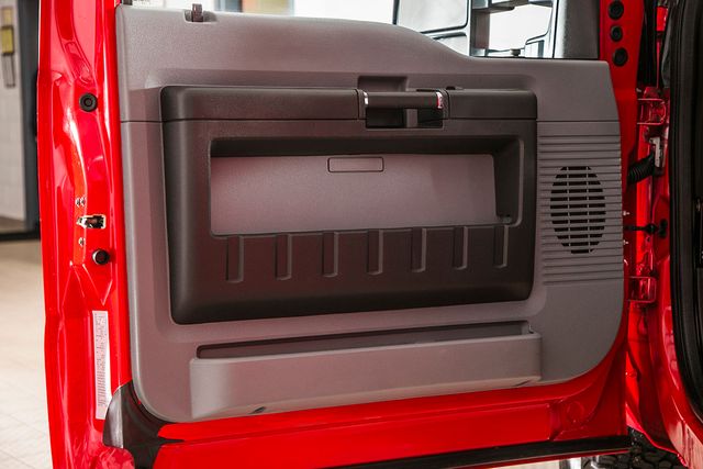 2015 Ford Super Duty F-350 SRW F350 SUPERCAB 4X4 * 6.2 V8 * READING KUV * LOCAL TRADE * 1 OWNER - 17121316 - 24