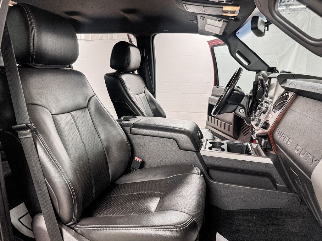 2015 Ford F-350 Lariat photo 11