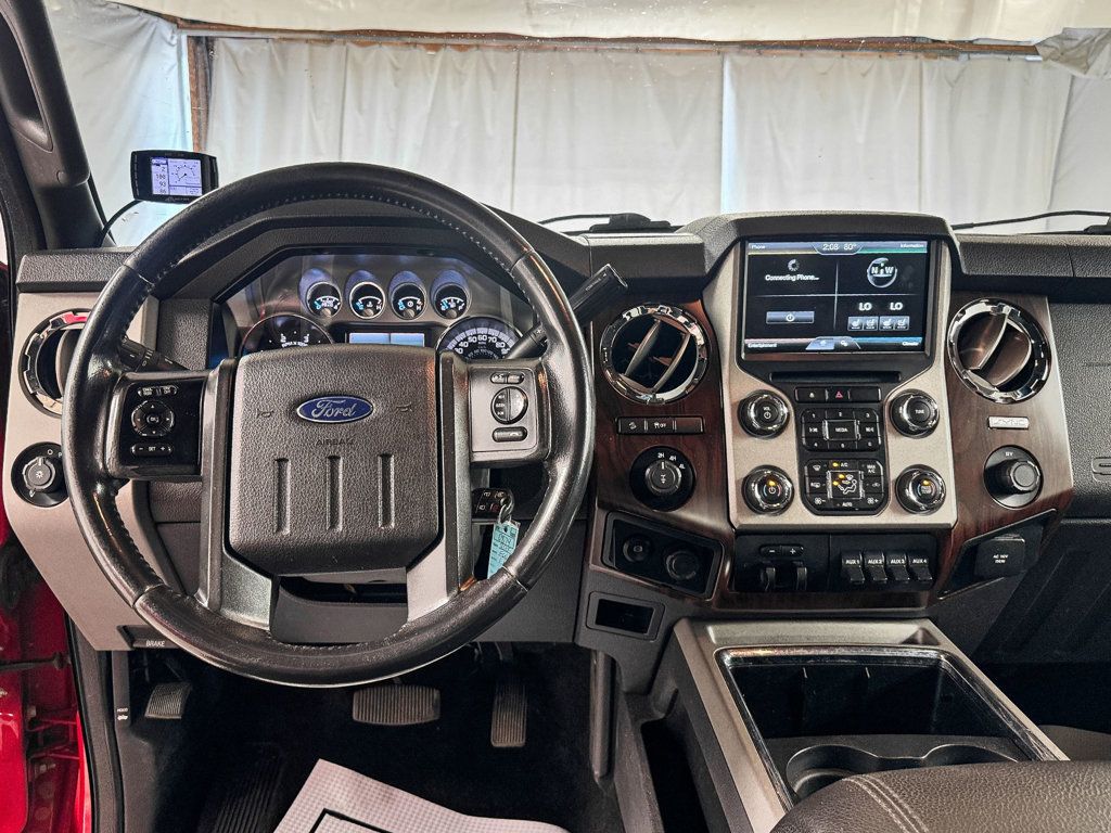 2015 Ford F-350 Lariat photo 12