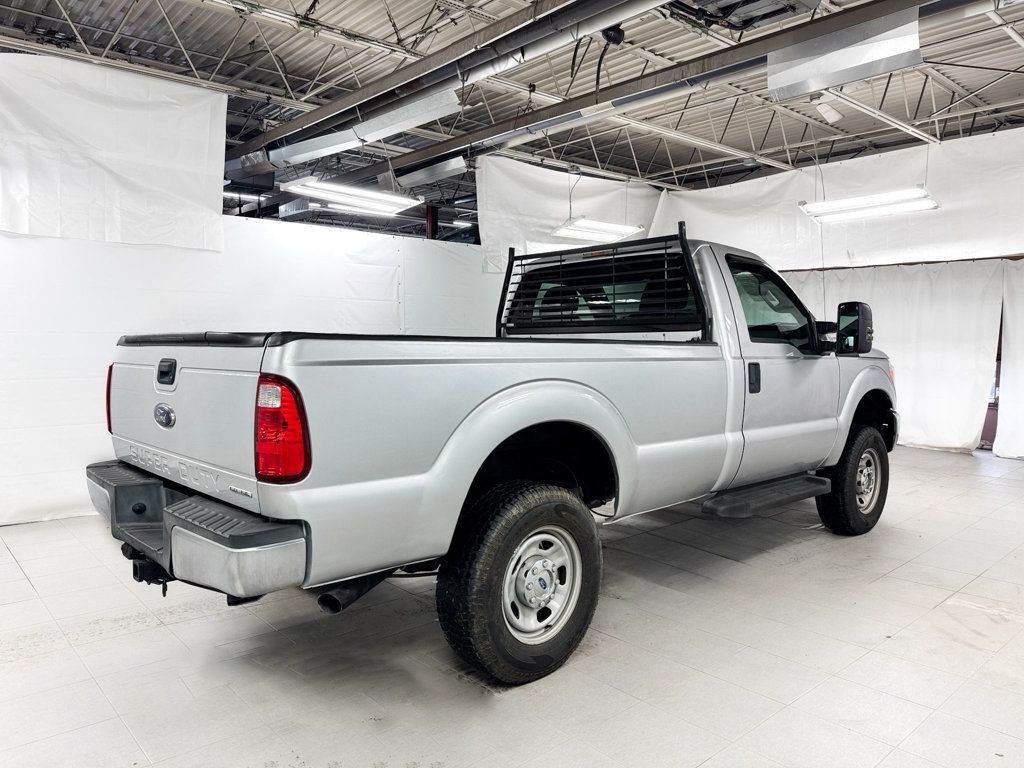 2015 Ford Super Duty F-350 SRW XL 4WD - 22996842 - 4