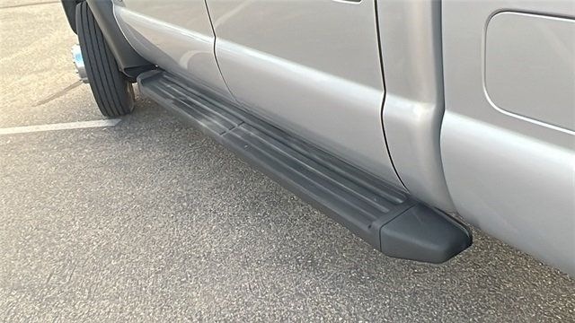 2015 Ford Super Duty F-450 DRW 4WD Crew Cab 172" XL - 22906146 - 25