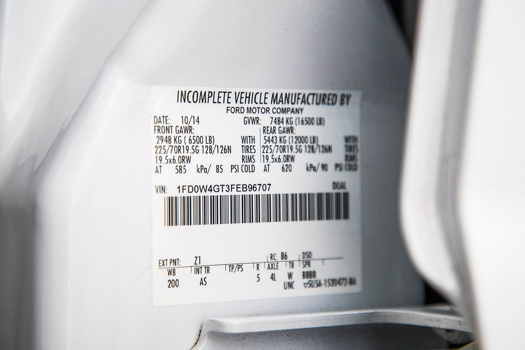 2015 Ford Super Duty F-450 DRW Cab-Chassis 12' LANDSCAPE DUMP - 16092839 - 29