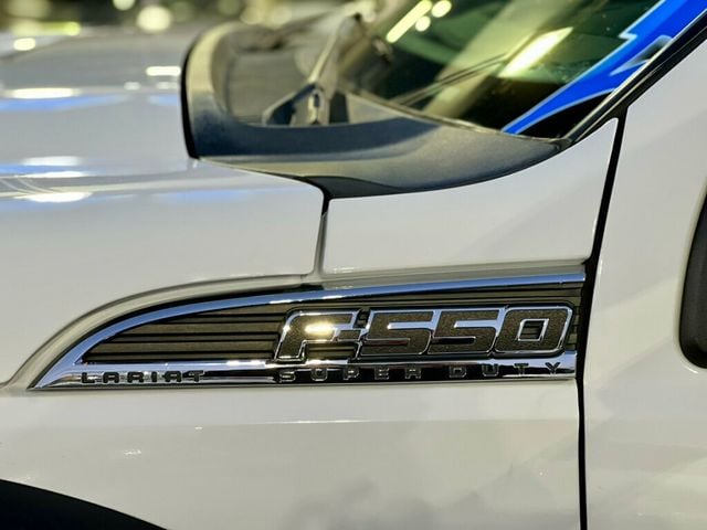 2015 Ford Super Duty F-550 DRW 2WD Crew Cab 200" WB 84" CA Lariat - 22964719 - 12