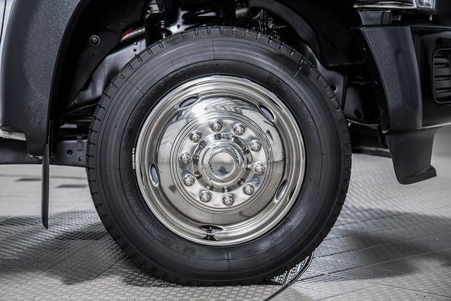 2015 Ford Super Duty F-550 DRW 4WD Crew Cab 200" WB 84" CA XL - 15403102 - 19