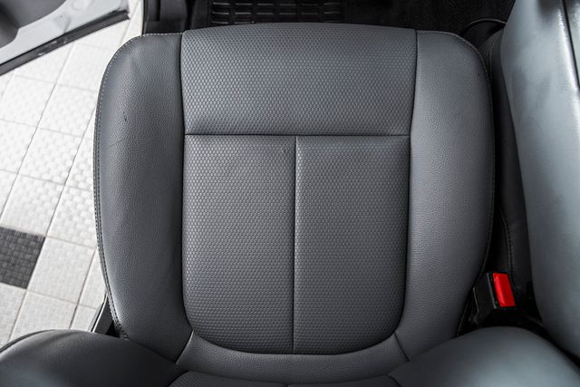 2015 Ford Super Duty F-550 DRW 4WD Crew Cab 200" WB 84" CA XL - 15403102 - 35