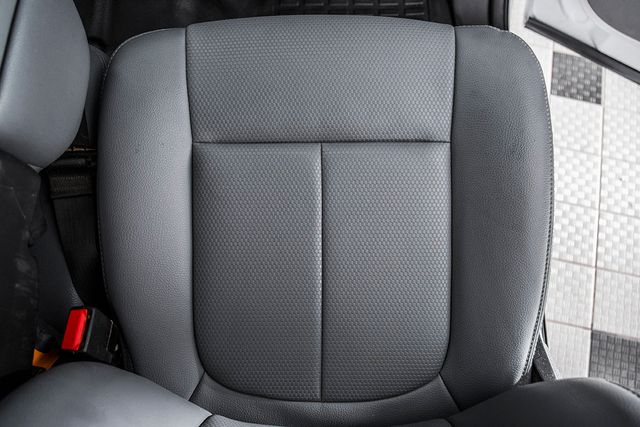 2015 Ford Super Duty F-550 DRW 4WD Crew Cab 200" WB 84" CA XL - 15403102 - 36