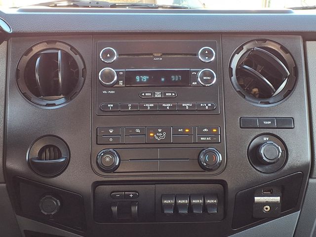 2015 Ford Super Duty F-550 DRW 9' Flatbed - 22994992 - 10