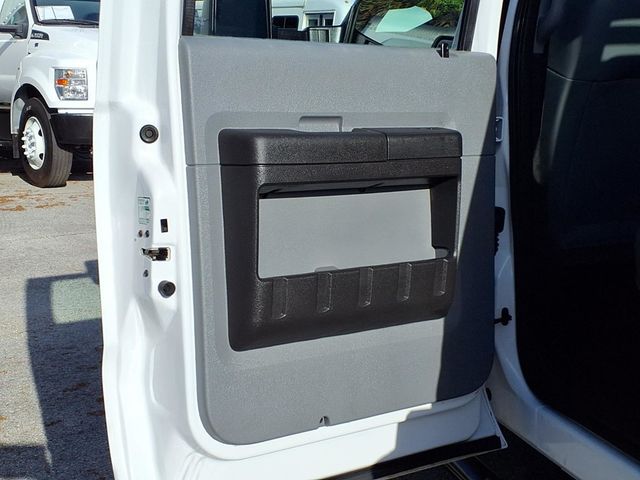 2015 Ford Super Duty F-550 DRW 9' Flatbed - 22994992 - 15