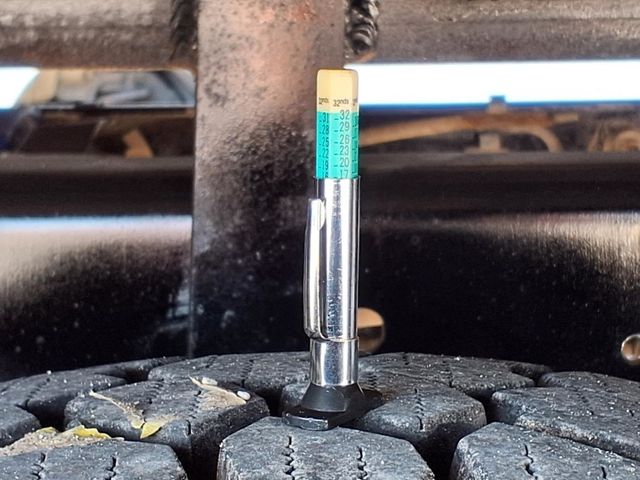 2015 Ford Super Duty F-550 DRW 9' Flatbed - 22994992 - 38