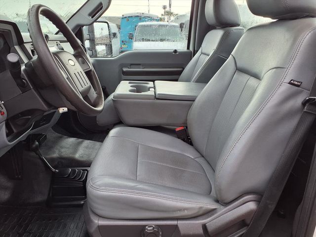 2015 Ford Super Duty F-550 DRW 9' Service Body - 22912845 - 14