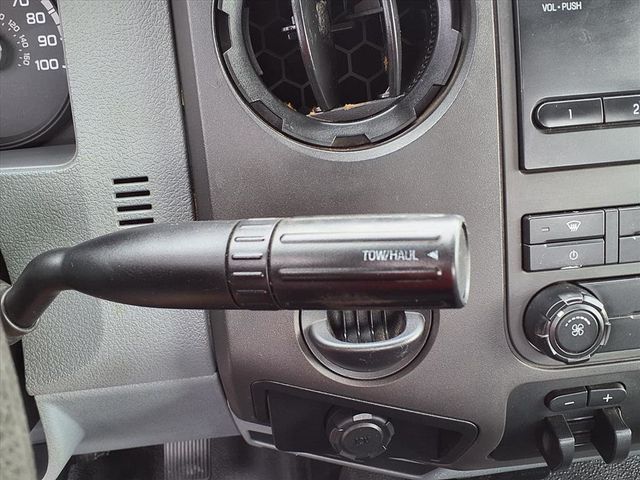 2015 Ford Super Duty F-550 DRW 9' Service Body - 22912845 - 30