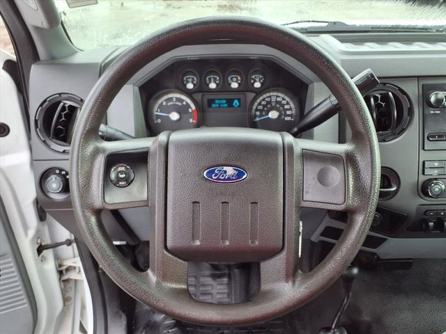 2015 Ford Super Duty F-550 DRW 9' Service Body - 22912845 - 31