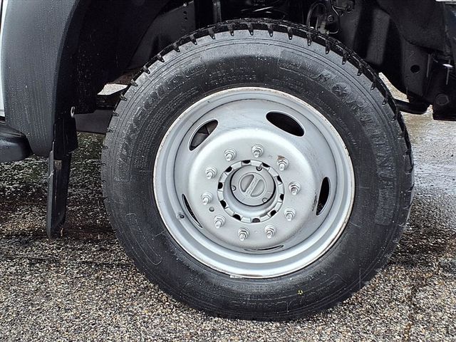 2015 Ford Super Duty F-550 DRW 9' Service Body - 22912845 - 35