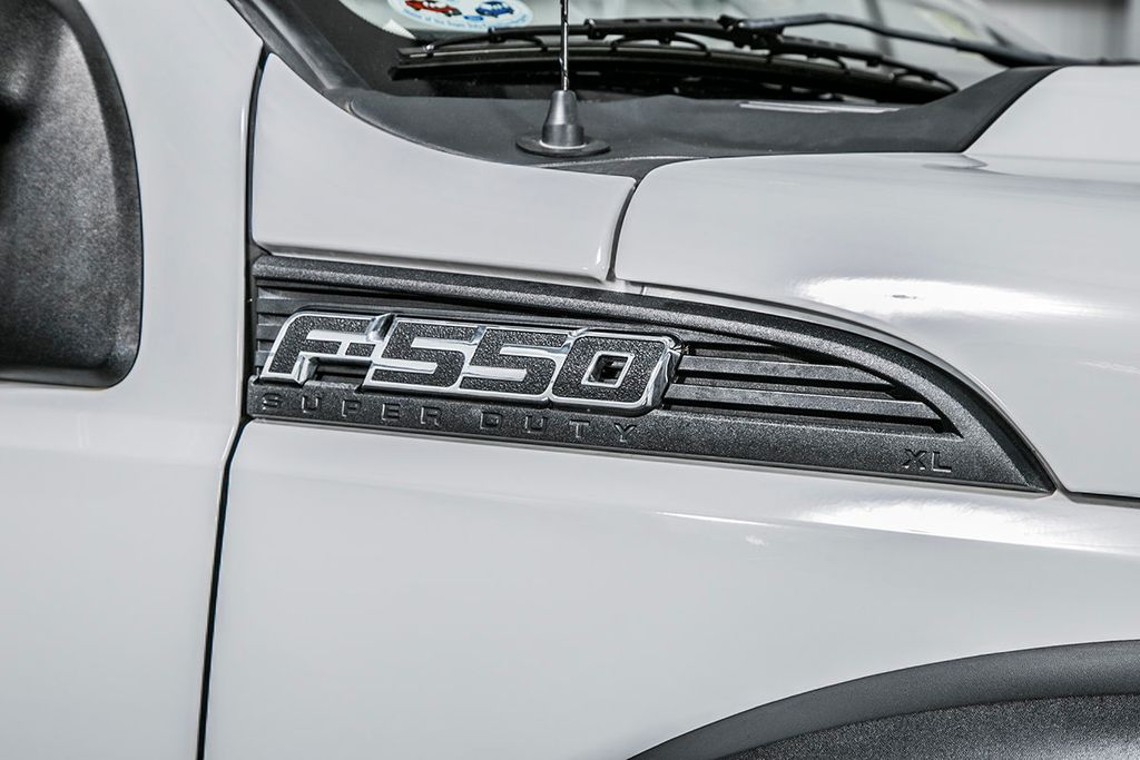 2015 Ford Super Duty F-550 DRW F550 CREW * 12' LANDSCAPE DUMP * 6.7 POWERSTROKE DIESEL * LOCAL - 16736157 - 5