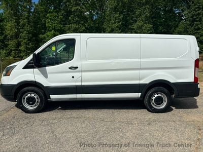2015 Ford T150HD CARGO VAN JUST 32k MILES! SUPER NICE UNIT! - 1FTNE1ZM2FKB10032