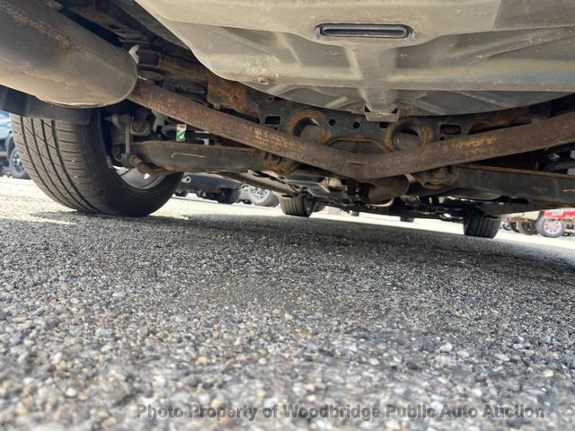 2015 Ford Taurus 4dr Sedan Limited FWD - 23018245 - 18