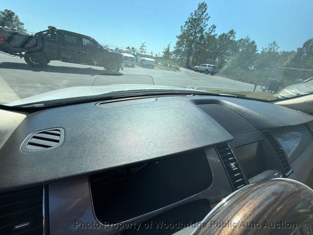 2015 Ford Taurus 4dr Sedan SEL FWD - 23031235 - 7