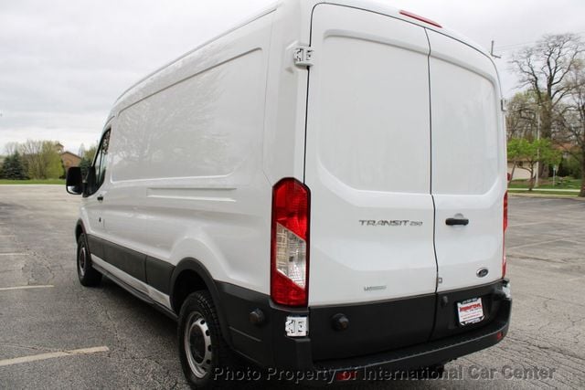 2015 Ford Transit 250 Van Med. Roof w/Sliding Pass. 148-in. WB - 22406444 - 7