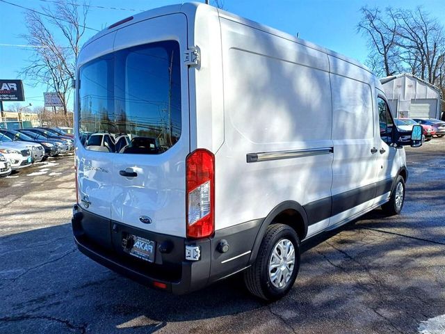 2015 Ford Transit Cargo Van 250 3dr LWB Medium Roof w/Sliding Passenger Side Door - 22755039 - 4