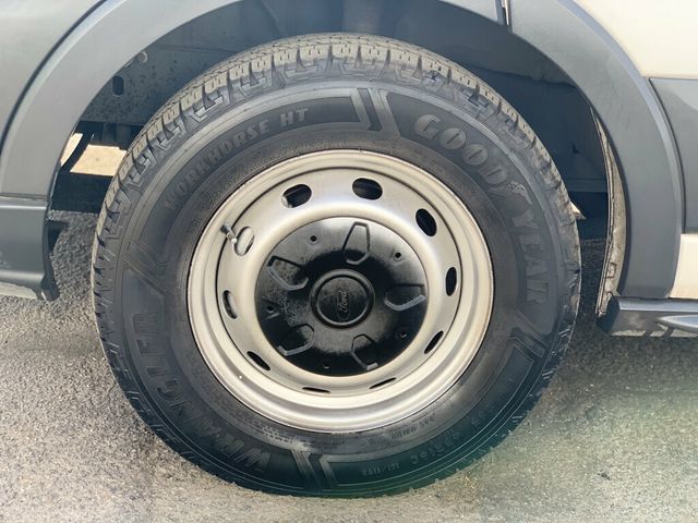 2015 Ford Transit Cargo Van T-150 130" Med Rf 8550 GVWR Sliding RH Dr - 23073161 - 28