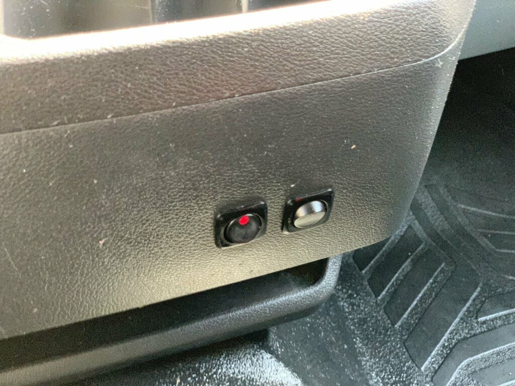 2015 Ford Transit Cargo Van T-150 130" Med Rf 8550 GVWR Sliding RH Dr - 23073161 - 36