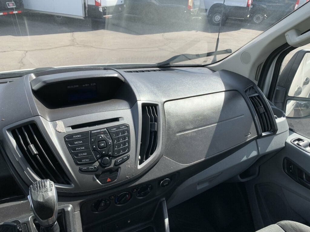 2015 Ford Transit Cargo Van T-150 130" Med Rf 8550 GVWR Sliding RH Dr - 23073161 - 43