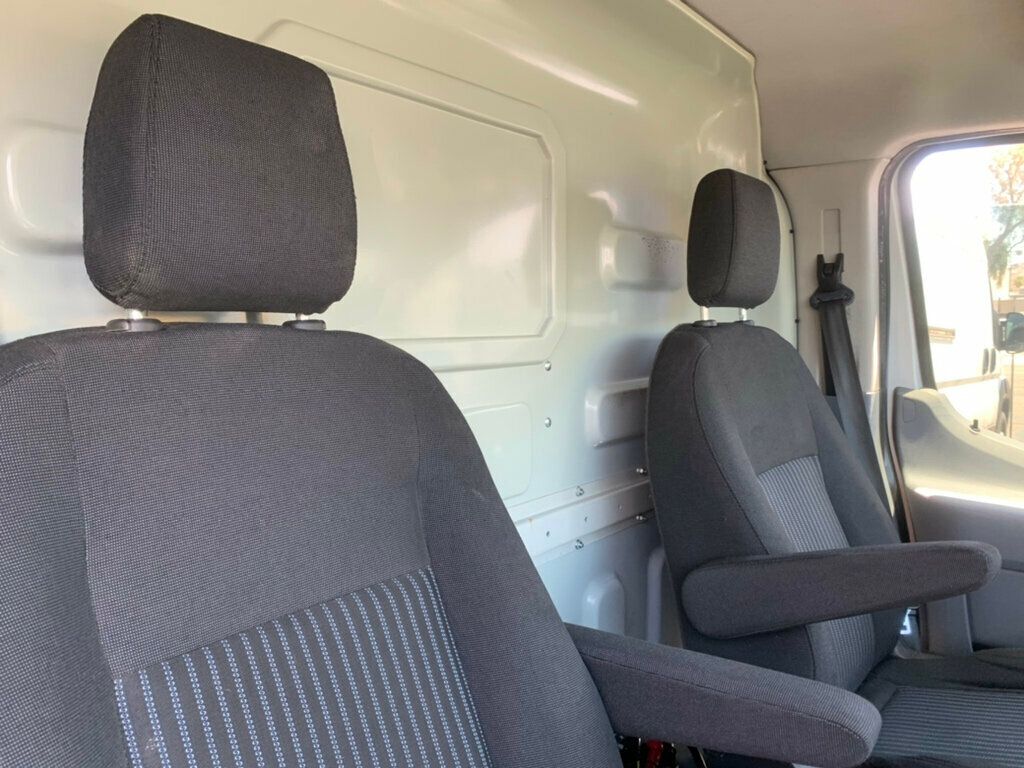 2015 Ford Transit Cargo Van T-250 130" Low Rf 9000 GVWR Swing-Out RH Dr - 23026040 - 45