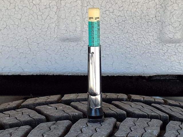 2015 Ford Transit Cargo Van T-250 130" Low Rf 9000 GVWR Swing-Out RH Dr - 22949004 - 35