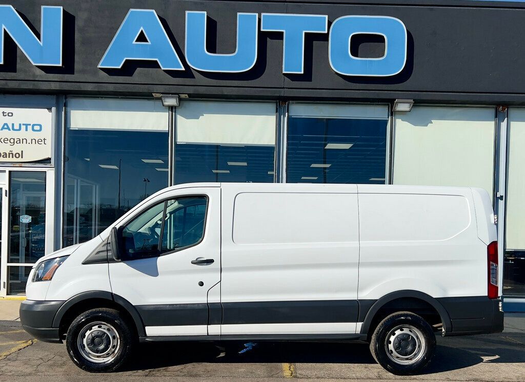 2015 Ford Transit Cargo Van T-250 130" Low Rf 9000 GVWR Swing-Out RH Dr - 22965943 - 27