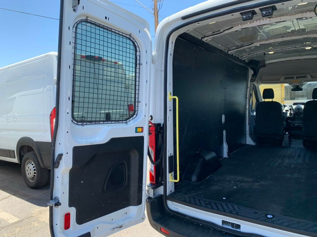 2015 Ford Transit Cargo Van T-250 130" Med Rf 9000 GVWR Sliding RH Dr - 23035901 - 2