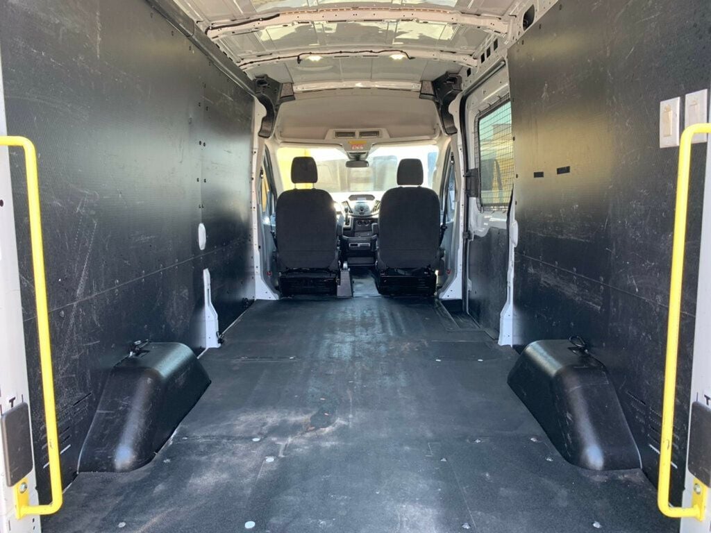 2015 Ford Transit Cargo Van T-250 130" Med Rf 9000 GVWR Sliding RH Dr - 23035901 - 4