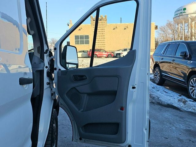 2015 Ford Transit Cargo Van T-250 130" Med Rf 9000 GVWR Sliding RH Dr - 22971766 - 17