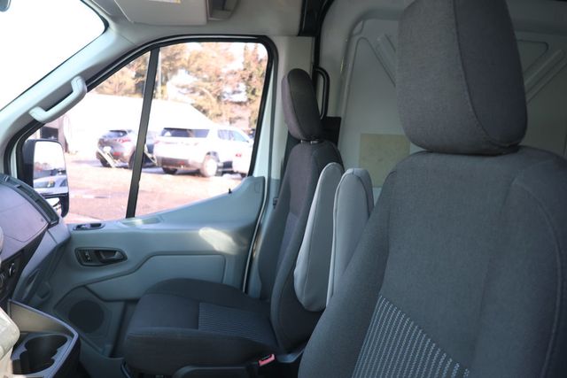 2015 Ford Transit Cargo Van T-250 130'' Med Rf 9000 GVWR Sliding RH Dr with Metal Shelving - 22960786 - 17