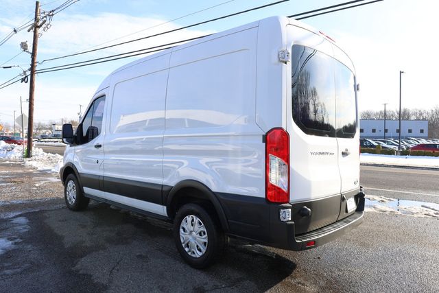 2015 Ford Transit Cargo Van T-250 130'' Med Rf 9000 GVWR Sliding RH Dr with Metal Shelving - 22960786 - 2