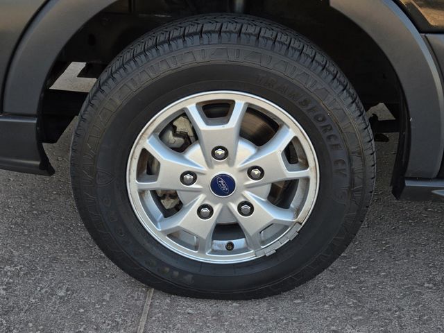 2015 Ford Transit Cargo Van T-250 148 MD RF S - 22931954 - 4